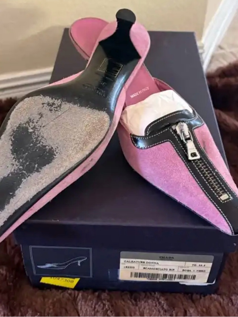 Prada Pink Suede Pointed Mule with Black Leather Zip Trim - Picture 3 of 3